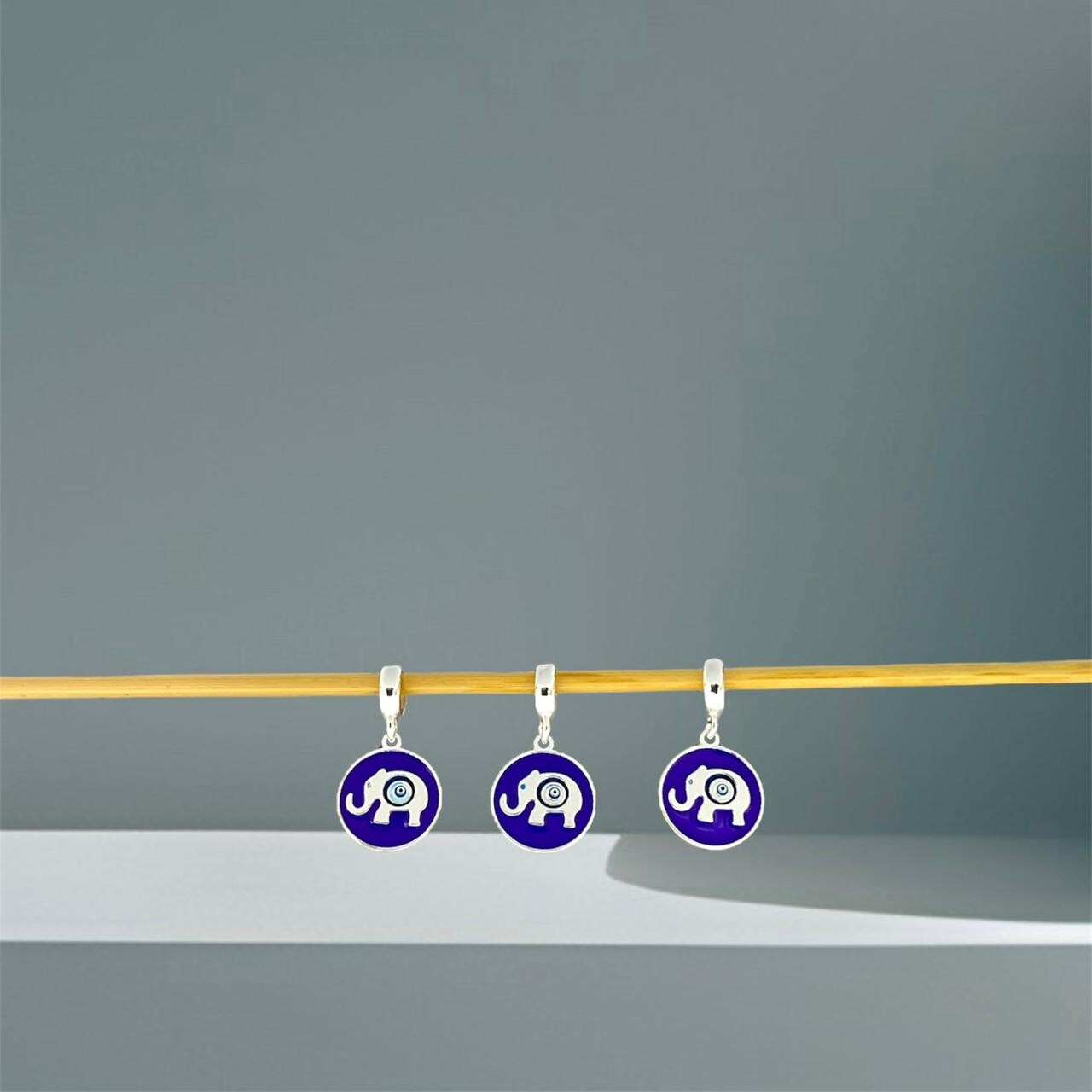 BERLOQUE ELEFANTE COM OLHO GREGO / CORTE A LASER - PRATA 925