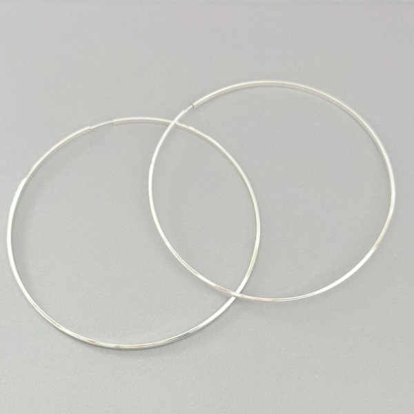 ARGOLA REDONDA / FIO MEIA CANA DIAMANTADO - PRATA 925