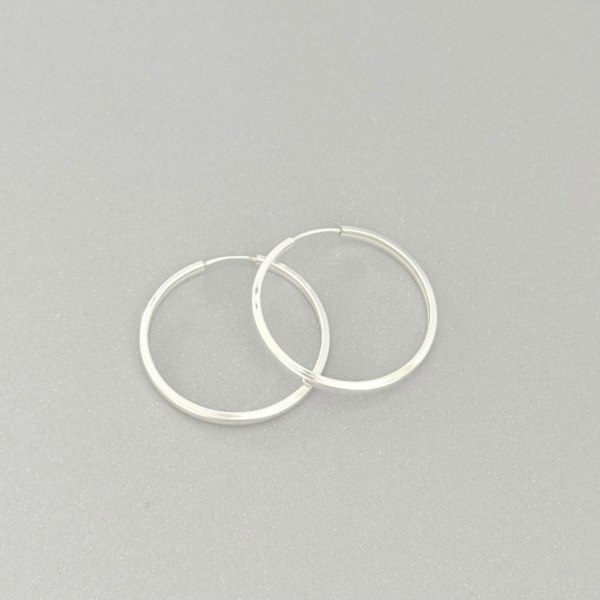 ARGOLA REDONDA / FIO MEIA CANA DIAMANTADO - PRATA 925