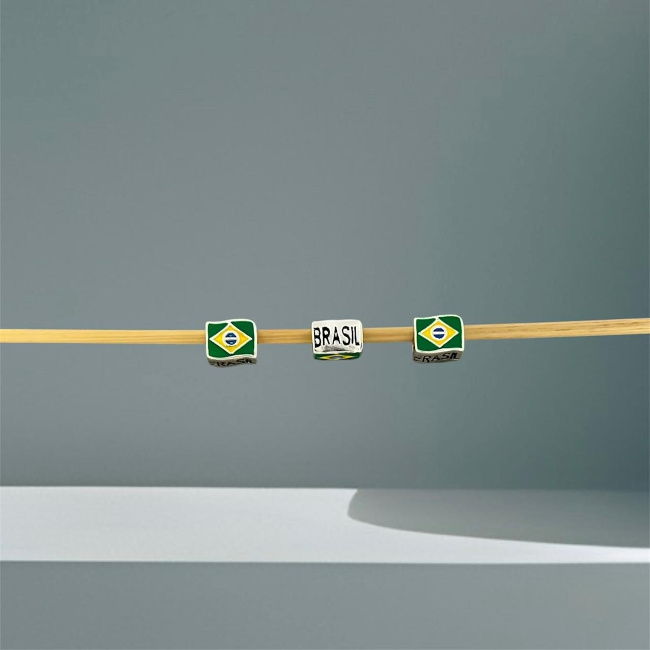 BERLOQUE BANDEIRA DO BRASIL - PRATA 925