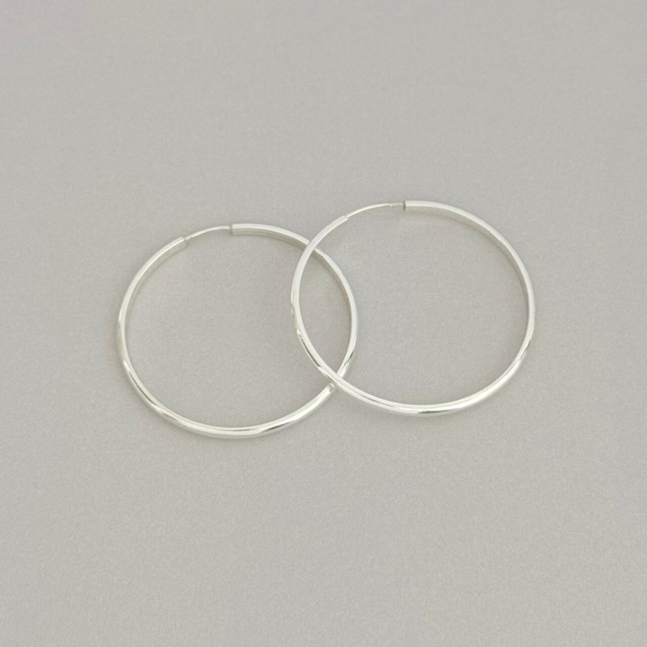 ARGOLA REDONDA / FIO MEIA CANA - PRATA 925