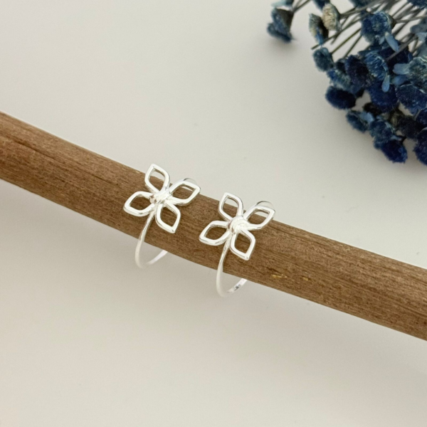 ANEL FLOR - PRATA 925