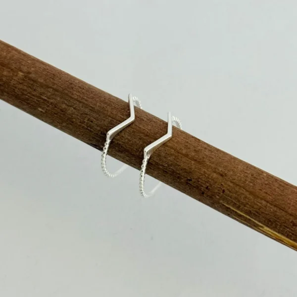 ANEL V - PRATA 925 - 15