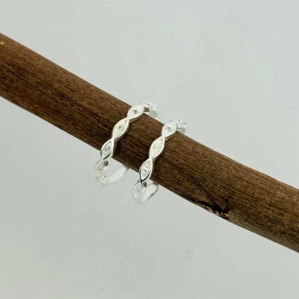 ANEL TRANÇADO COM ZIRCÔNIAS - PRATA 925