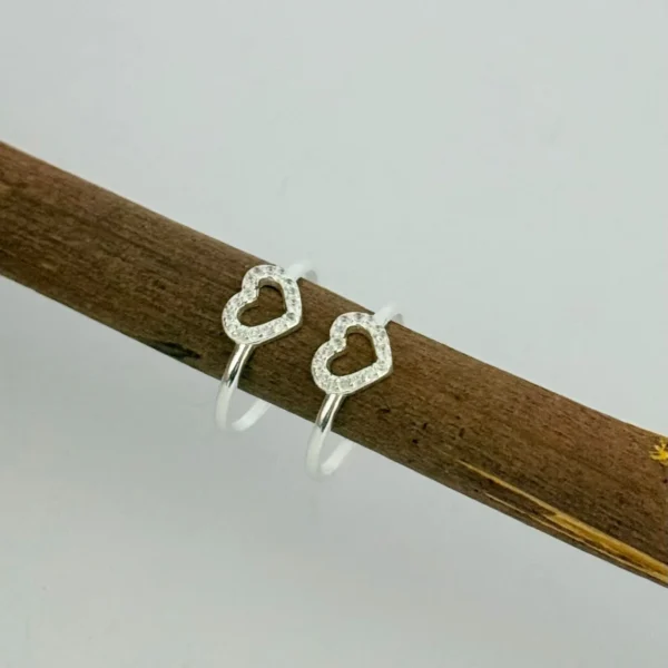 ANEL CORAÇÃO CRAVEJADO - PRATA 925