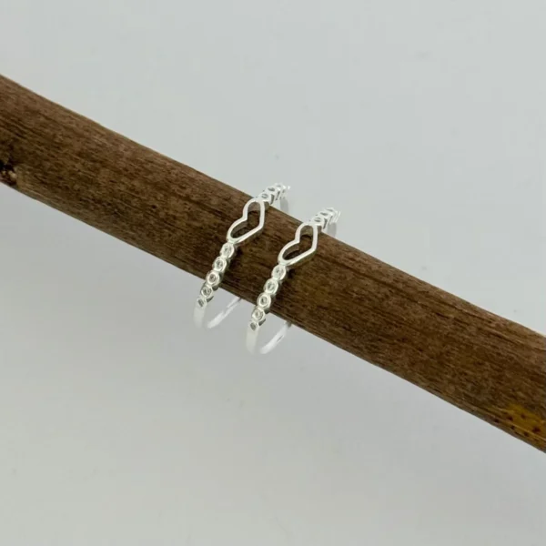 ANEL CORAÇÃO COM ZIRCÔNIAS - PRATA 925