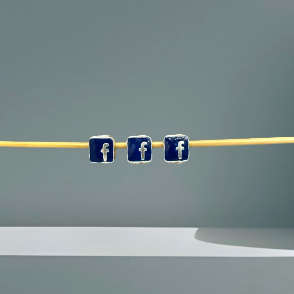 BERLOQUE FACEBOOK - PRATA 925