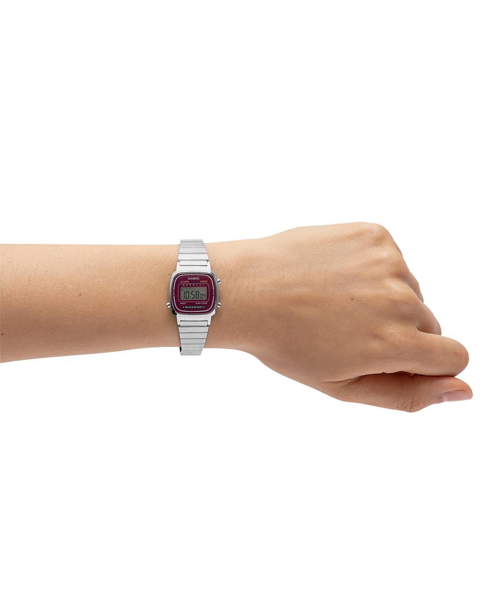 LA670WA-4_1000x1200_4 Relógio Casio Vintage Digital Prata Feminino