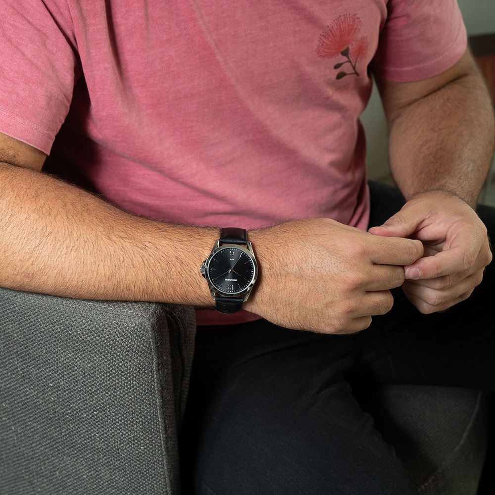 Kit Relógio Mondaine Masculino com Fone Bluetooth